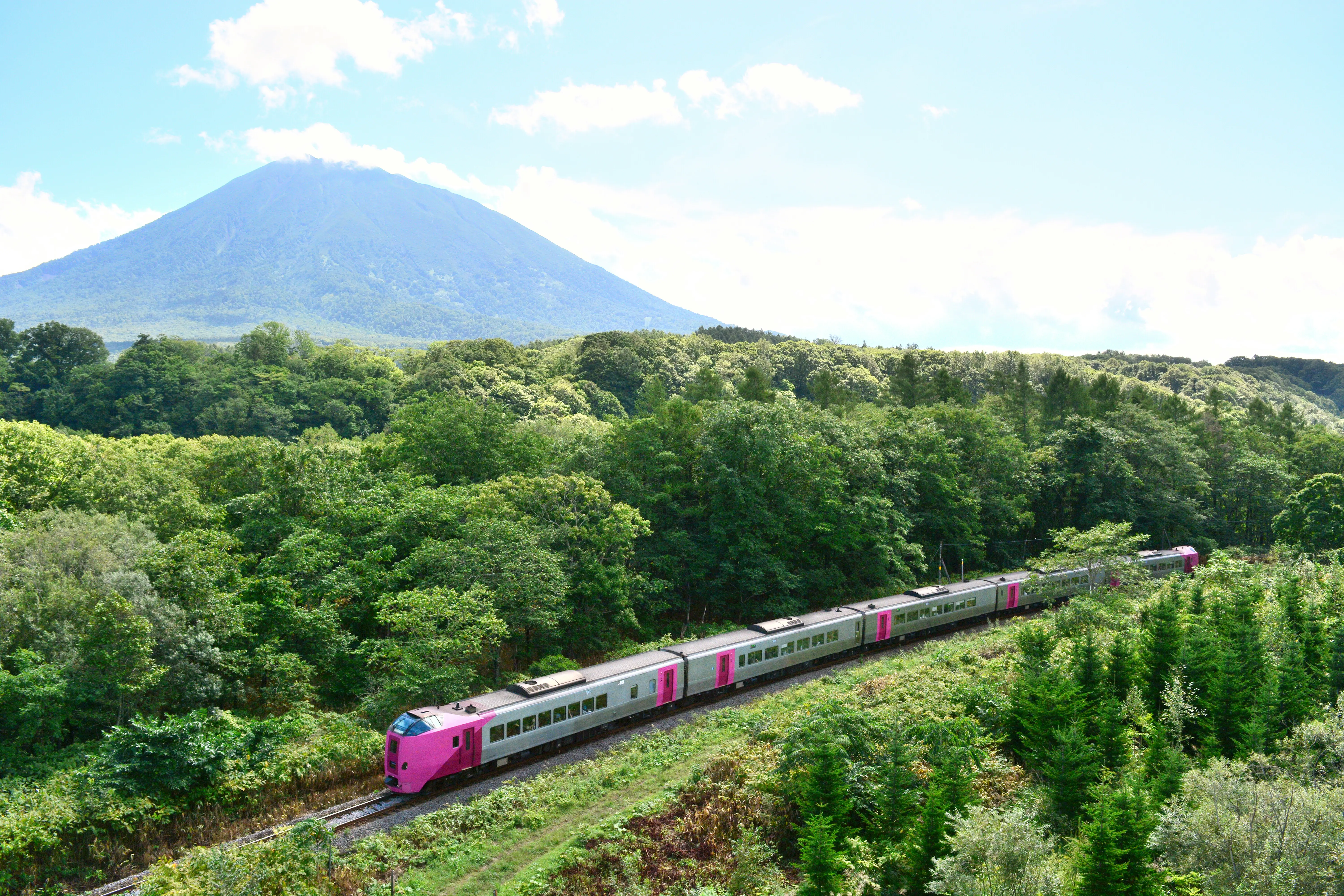 ニセコ号(提供_JR北海道).JPG