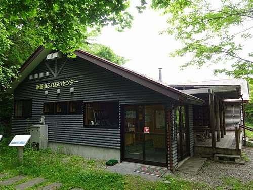 150626TT23函館山ふれあいセンター外観.jpg