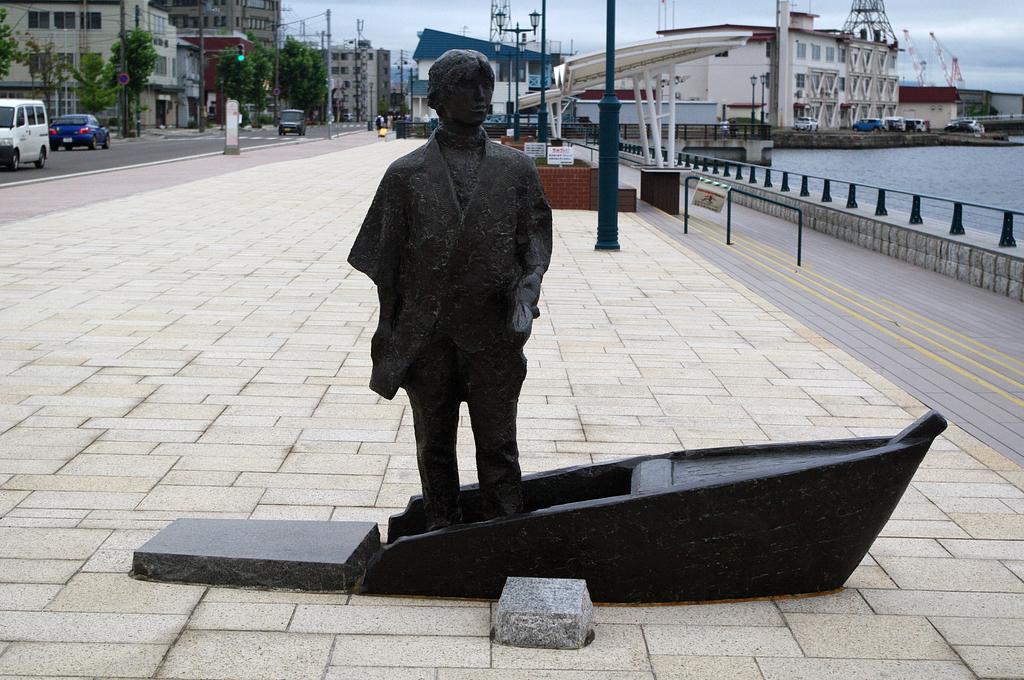 銅像 海軍青年士官の像 ブロンズ像 銅像 海軍青年士官の像 ブロンズ像 銅像 海軍青年士官の像