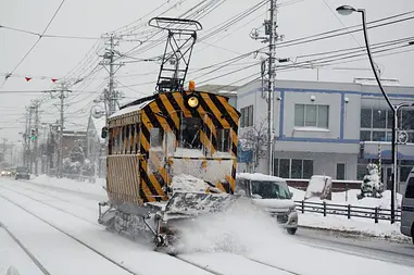 函館の冬の風物詩、ササラ電車のご紹介