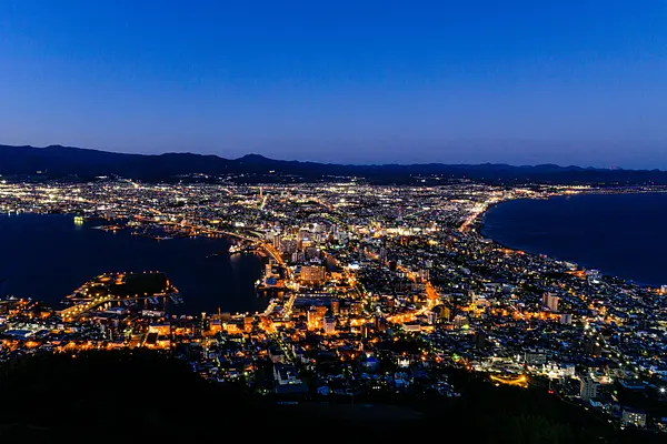 ※函館の画像ライブラリー※The_night_view_from_Mt_Hakodate-1-14MB.jpg